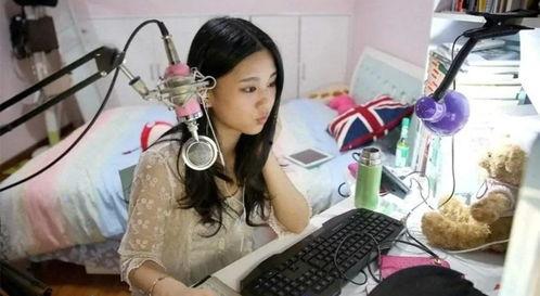 国产主播aicee在线播放,在线直播魅力四射，人气飙升